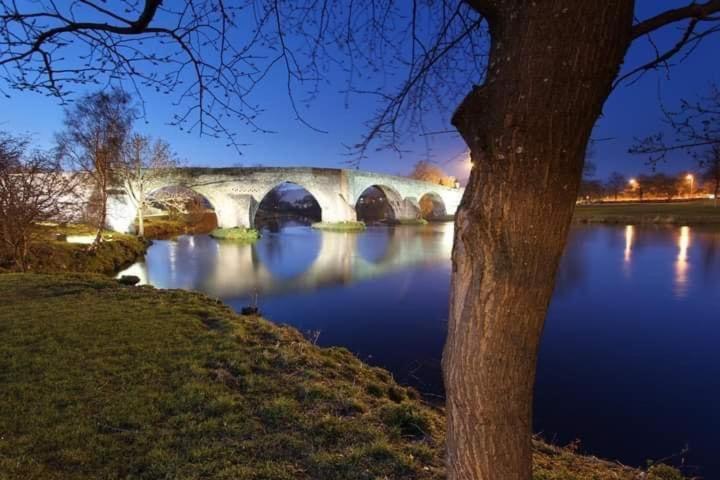 Historic Old Town 2 Bed Ground Floor Apartment Stirling Exteriér fotografie